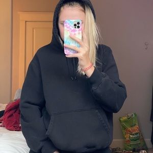 H&M Black Sweatshirt